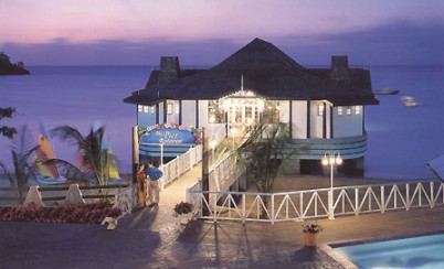 All inclusive Sandals Halcyon, St. Lucia, All Inclusive Vacations, All Inclusive Resorts, St. Lucia All Inclusive Vacations, Sandals Resorts, Beaches Resorts, free wedding, travel insurance, sandals, beaches, Caribbean, honeymoon, specials